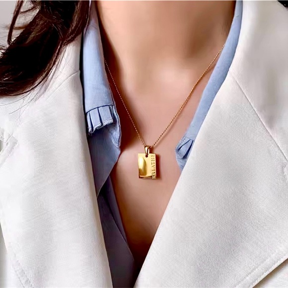 New 18k Gold Steel "Breathe" Tag Statement Square Pendant Necklace - Picture 4 of 5